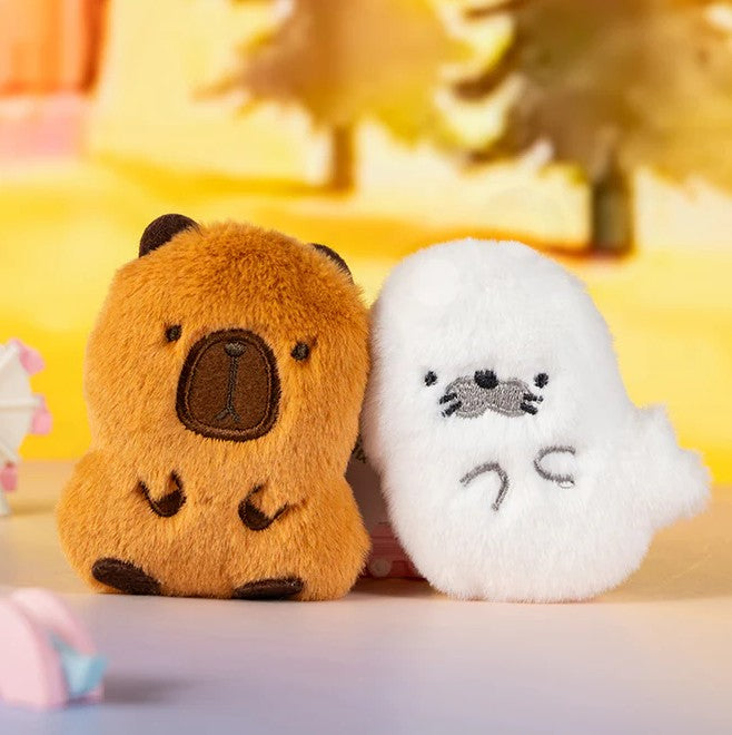 MoMo Family Animal Series Refrigerator Magnet Plush Blind Bag