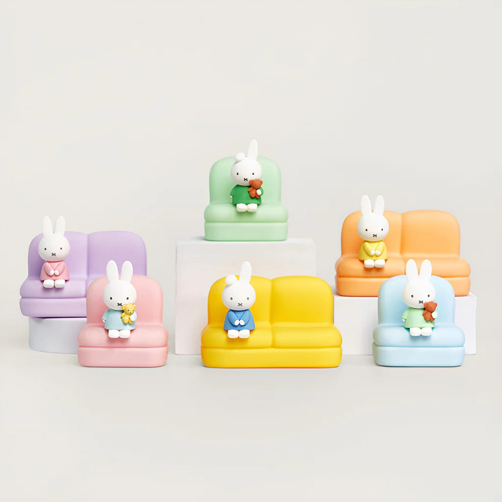 午前中割引 2つ miffy dick bruna stand miffy Phone Stand Blind Box Dick Bruna Couch Figure – Paper Cola